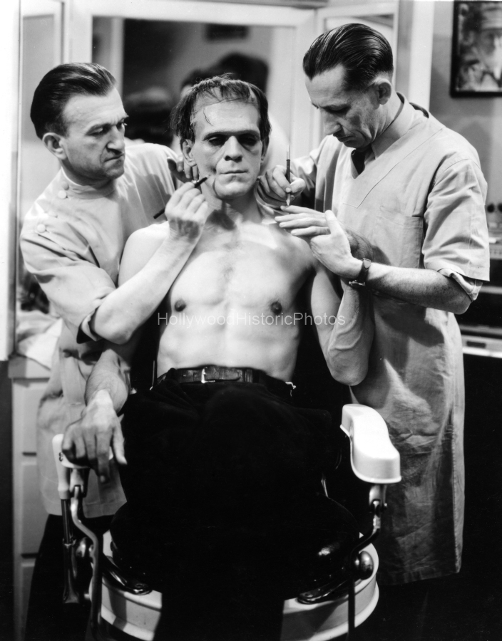 Boris Karloff 1931.jpg